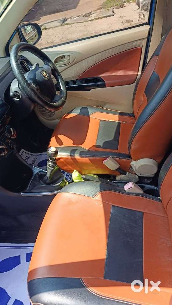 Toyota Etios Liva 1.4 Vxd Dual Tone, 2017, Diesel