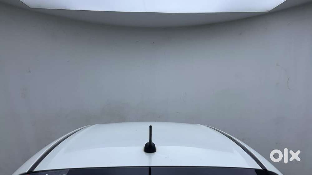 Maruti Suzuki Dzire 1.2 Zxi Amt, 2019, Petrol