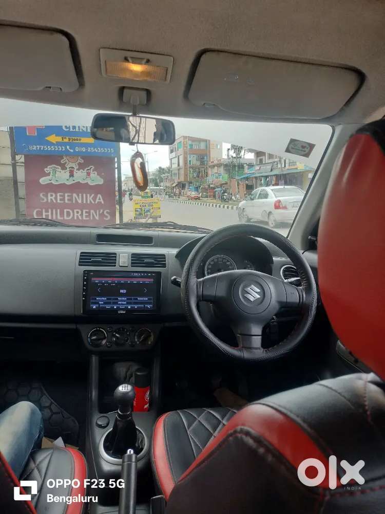Maruti Suzuki Swift 2006 petrol