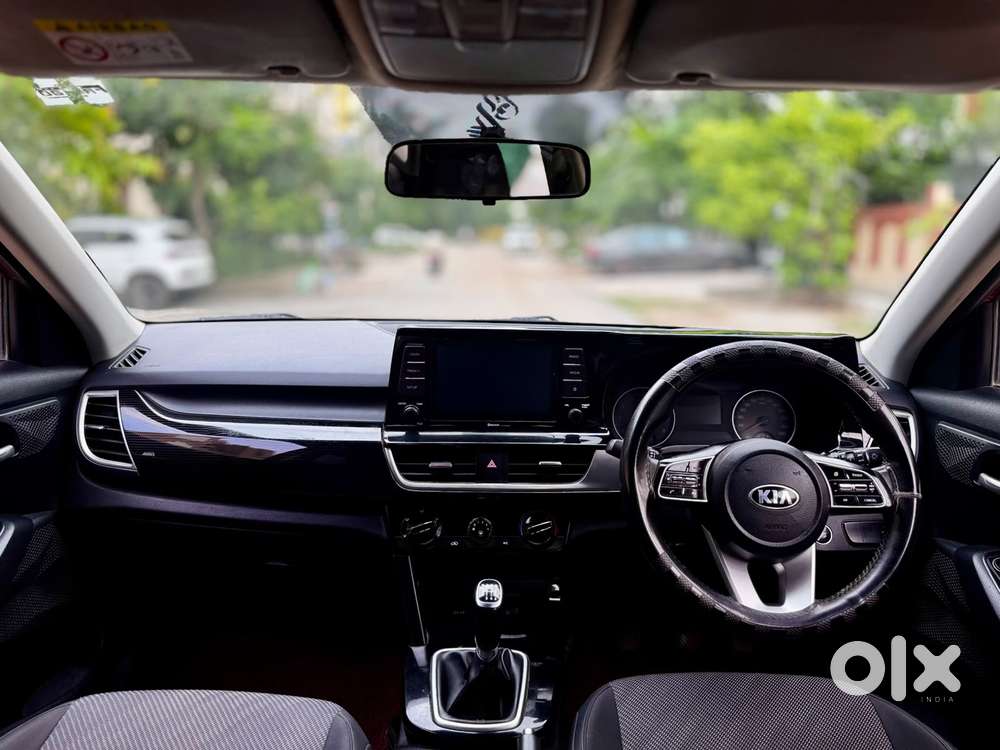 Kia Seltos Htx 1.5 Petrol Mt, 2020, Petrol