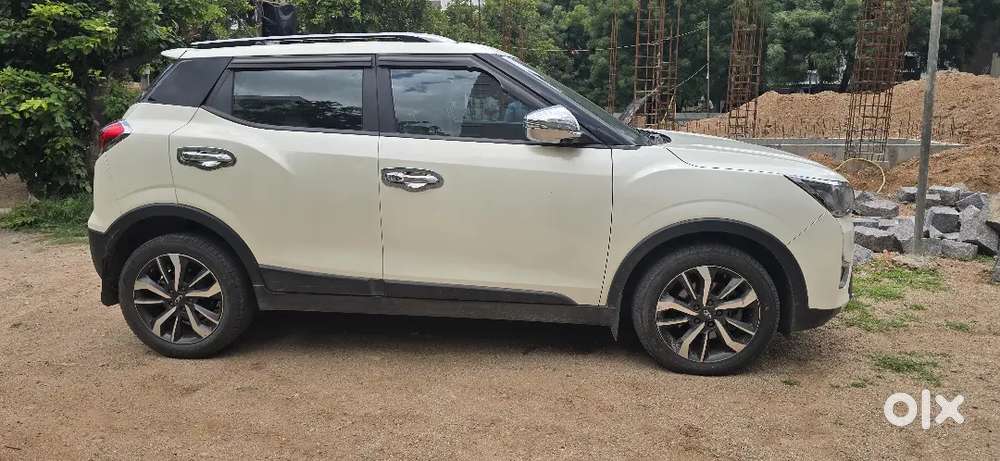 Mahindra Tuv 300 2019