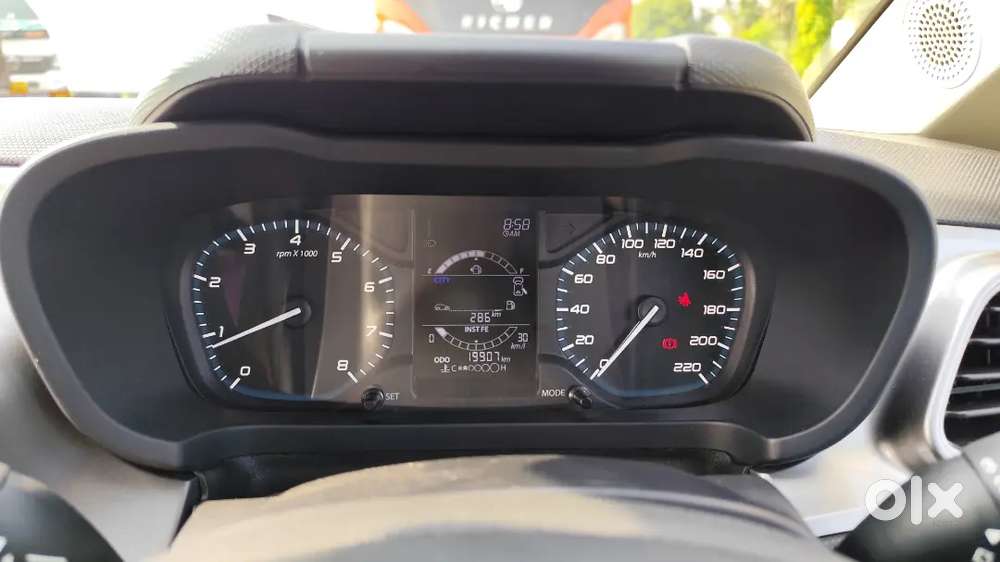 Tata Altroz 2024 Petrol 19907 Km Driven