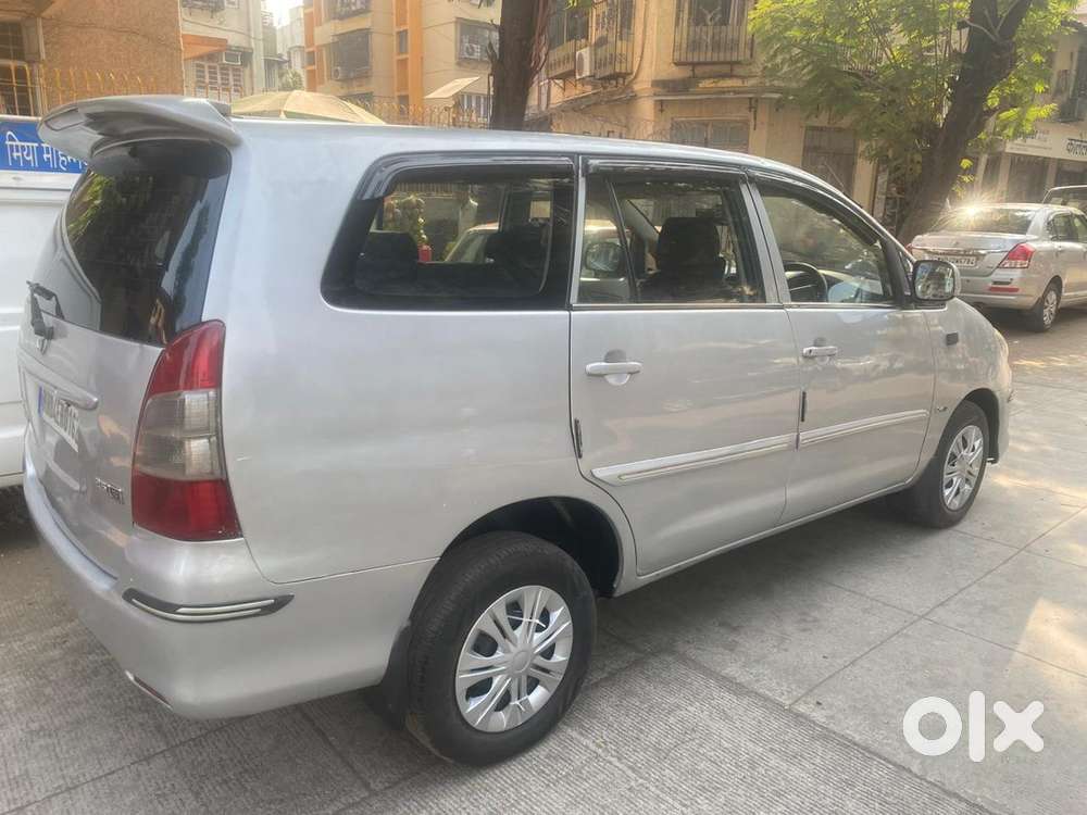 Toyota Innova Diesel 2010 Car