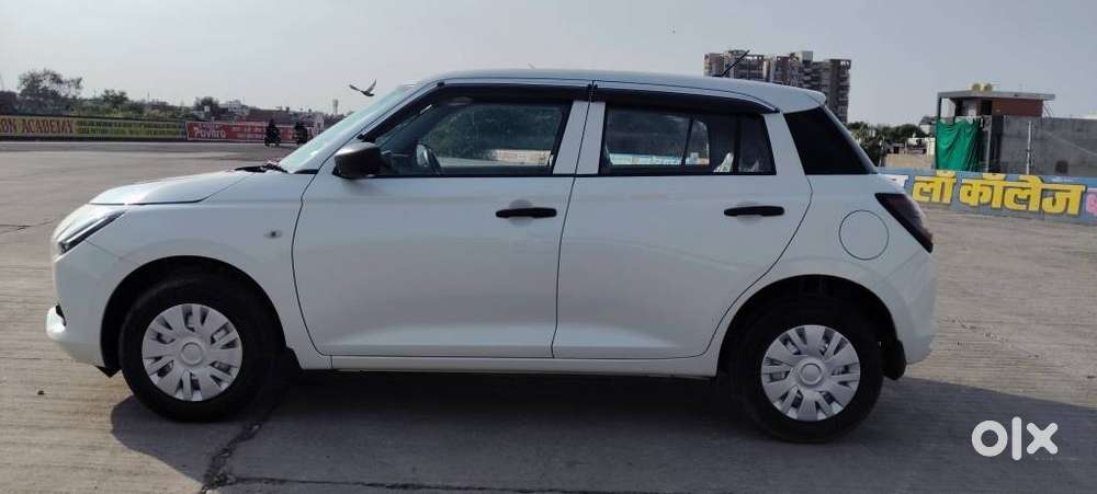 Maruti Suzuki Swift Lxi Optional-o, 2026, Petrol