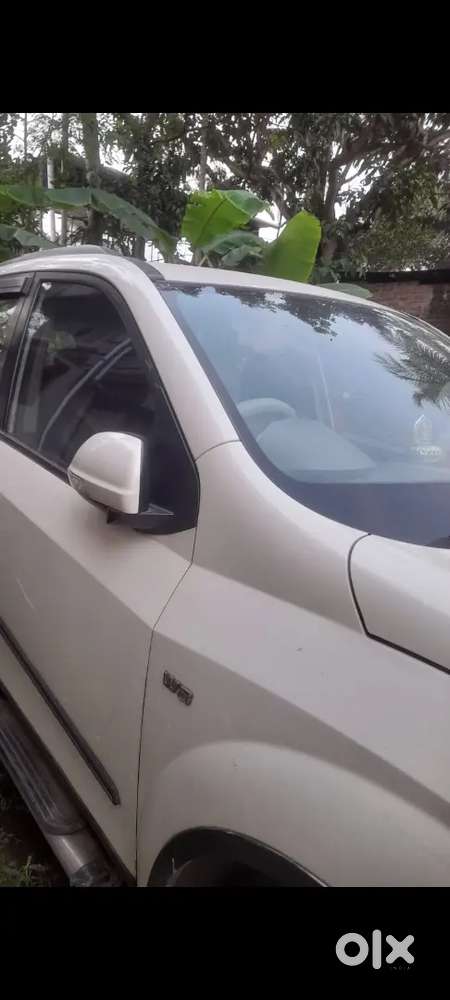 Mahindra Xuv500 2013