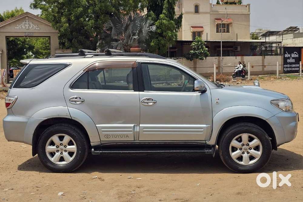 Toyota Fortuner 3.0 4x4 Manual, 2010, Diesel