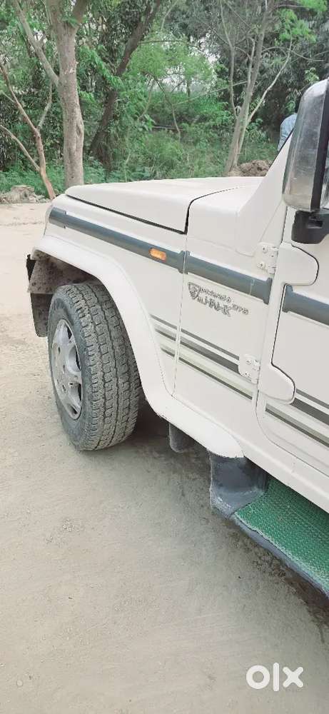 Mahindra Bolero 2017 ( Zlx Power Plus) पाचो चक्का नया है