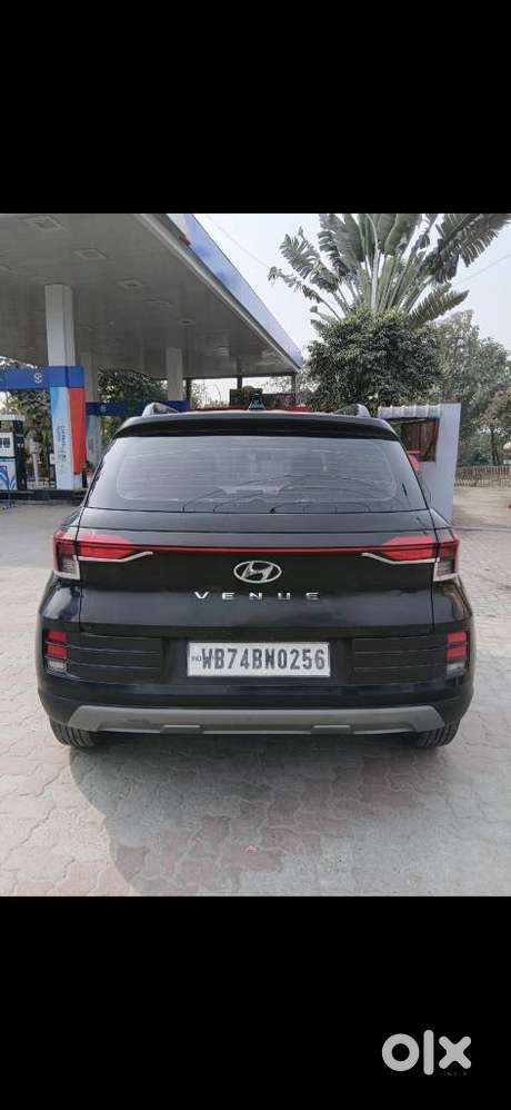 Hyundai Venue 1.2 S Plus, 2023, Petrol