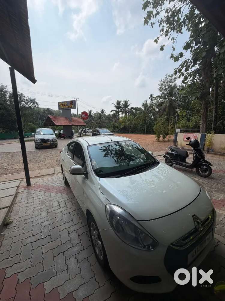 Renault Scala 2012 Diesel Well Maintained