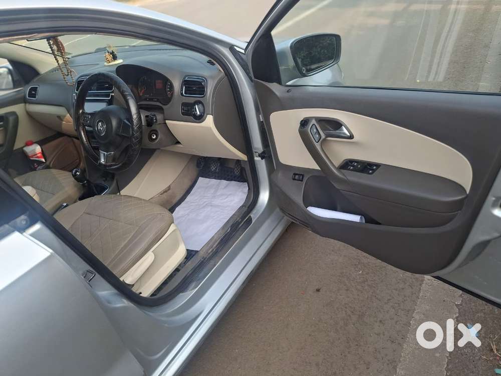 Volkswagen Vento 2010-2013 Petrol Highline, 2014, Petrol