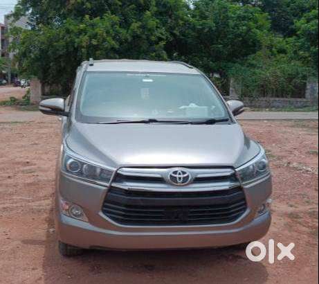 Toyota Innova Crysta 2016 Diesel 126000 Km Driven