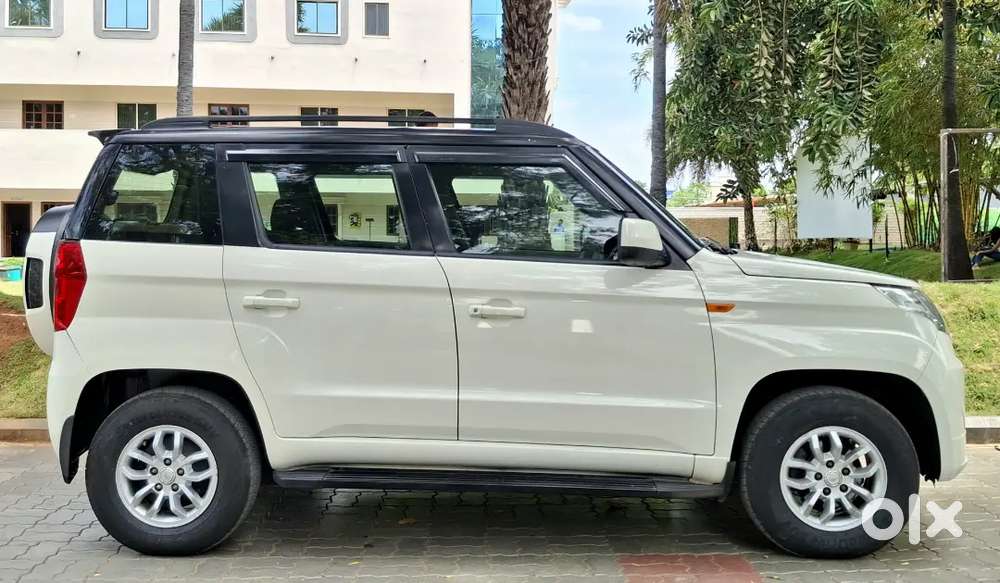 Mahindra Tuv 300 2016 Diesel 69000 Km Driven