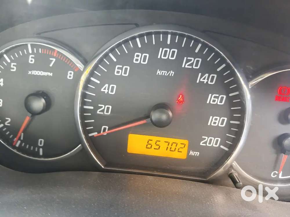 Maruti Suzuki Swift Dzire 2011 Petrol Well Maintained
