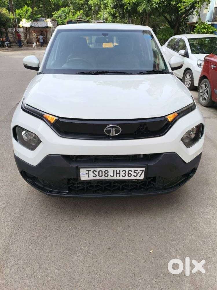 Tata Punch Adventure Amt, 2022, Petrol