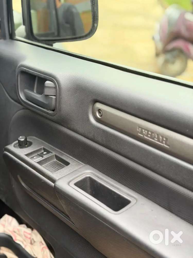 Mahindra Thar 2025 4×2