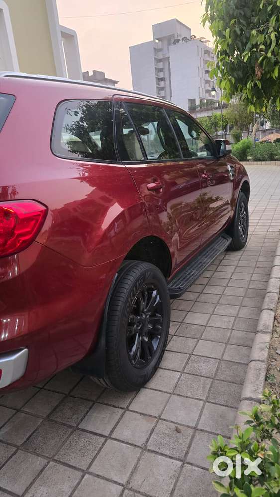 Ford Endeavour 2.2 Titanium 4x2 At, 2017, Diesel