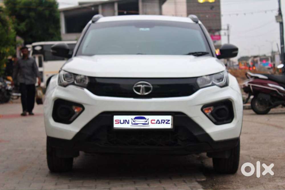 Tata Nexon 1.2 Revotron Xm (s), 2023, Petrol