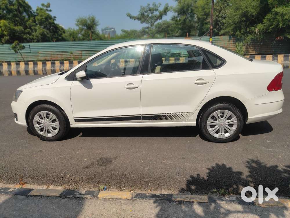 Skoda Rapid 1.0 Tsi Active, 2020, Petrol
