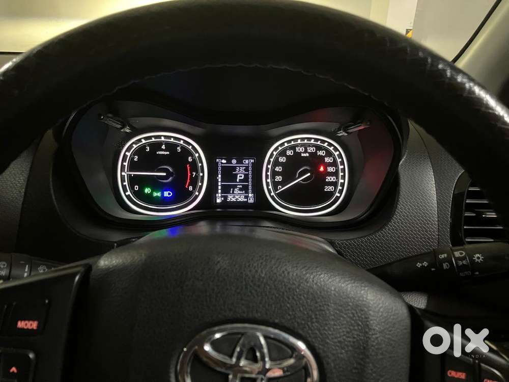 Toyota Urban Cruiser 1.5 Premium Grade At, 2022