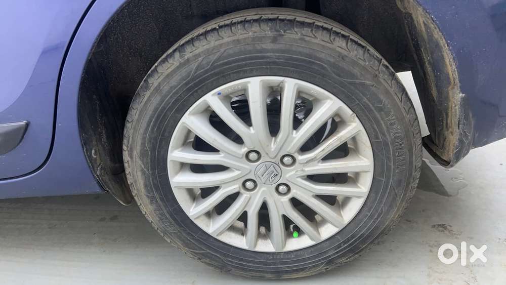 Maruti Suzuki Dzire 1.2 Zxi Amt, 2018, Petrol