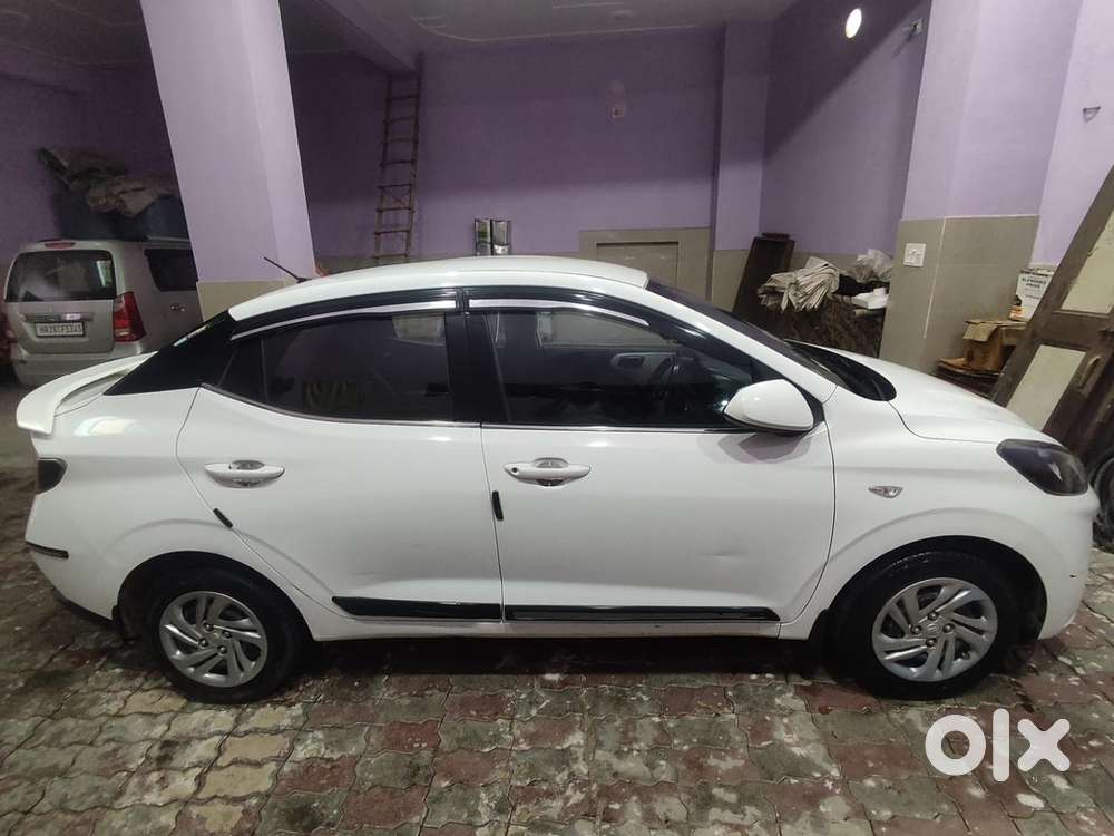 Hyundai Aura 2021 Petrol