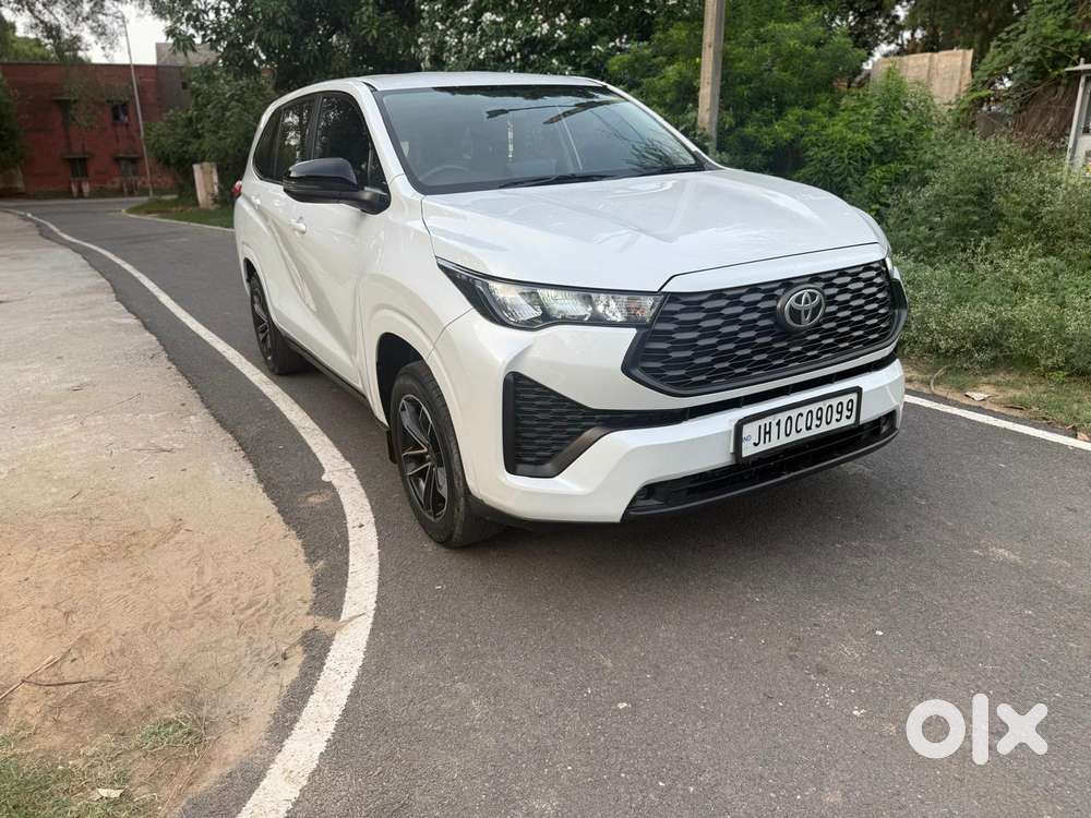 Toyota Innova Hycross 2.0 G-slf 7 Str, 2023, Petrol
