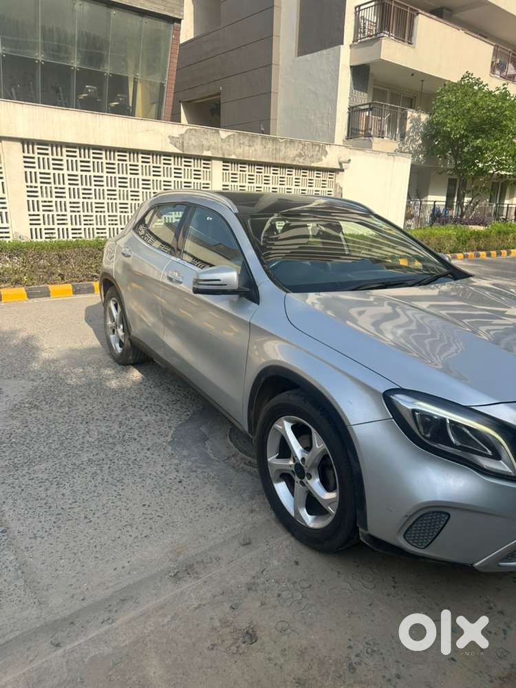 Mercedes-benz Gla 200d Sport  2018  Diesel  Excellent Condition