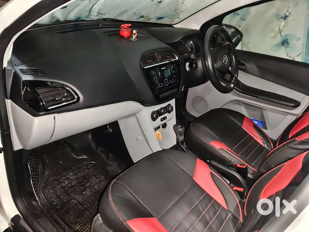 Tata Tiago 2022(nov) Petrol 7500 Km Driven, Showroom Condition.