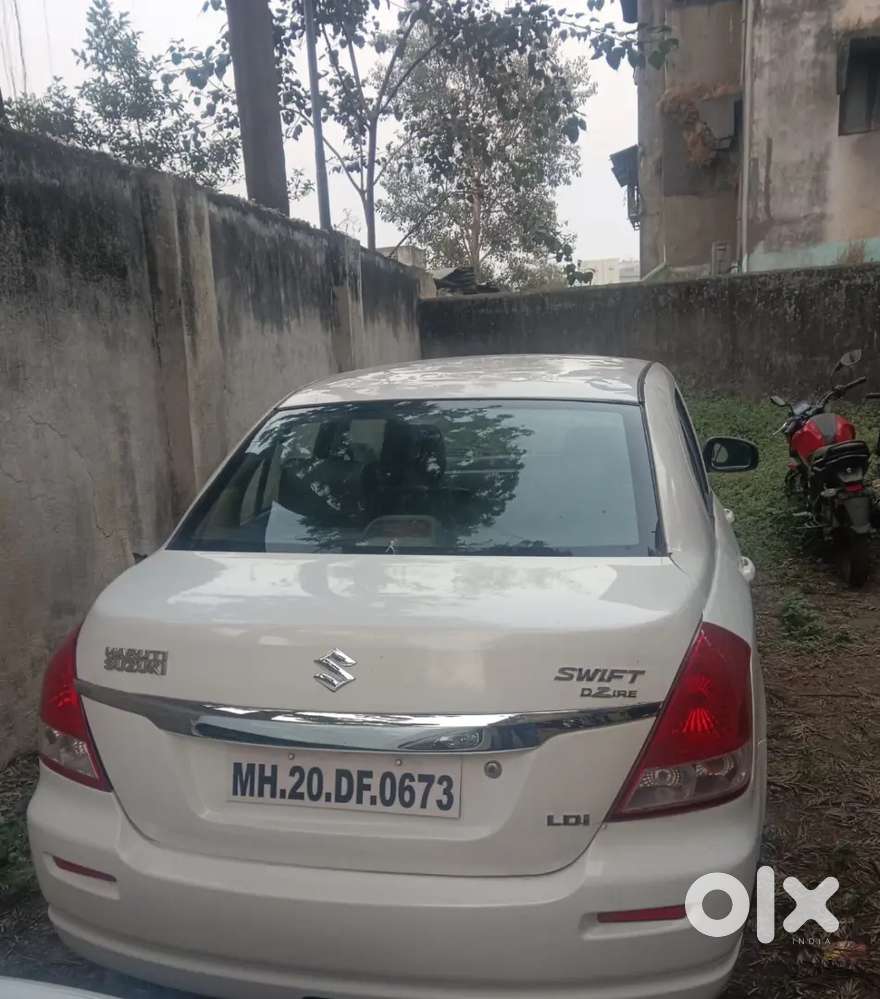 Maruti Dzire Ldi Registration Nov 2015 For Sale