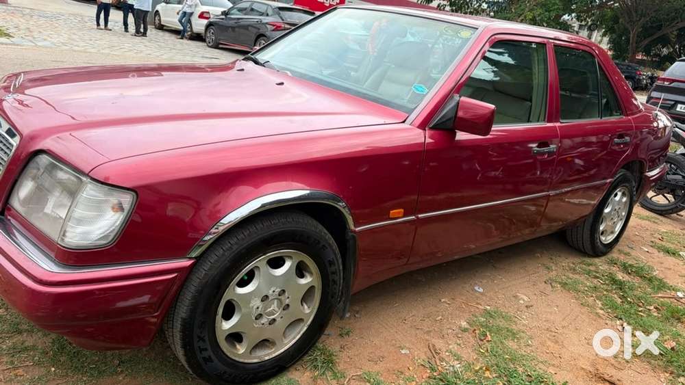 Mercedes Benz 1995 W124 E 300d