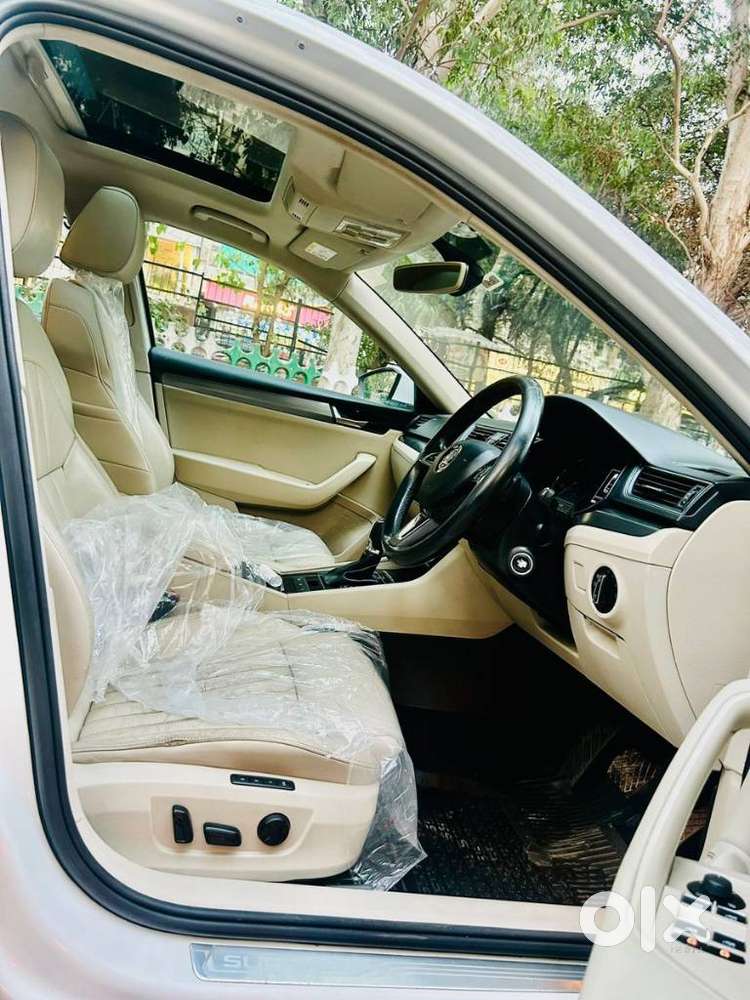 Skoda Superb Style 1.8 Tsi Mt, 2018, Petrol