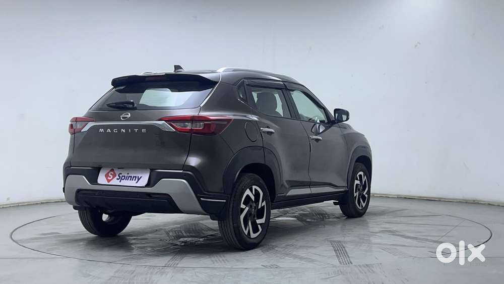 Nissan Magnite 1.0 Xv, 2023, Petrol