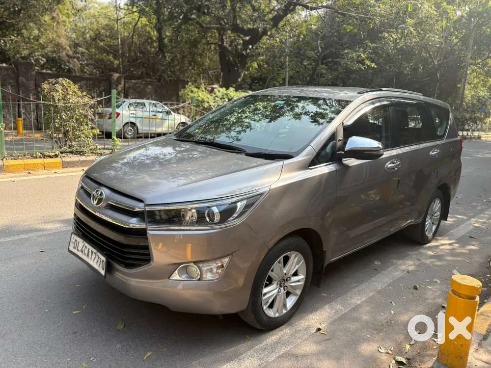 Innova Crysta Z Automatic 2018