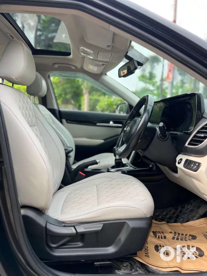 Kia Seltos Htx 1.5 Petrol Mt, 2020, Petrol