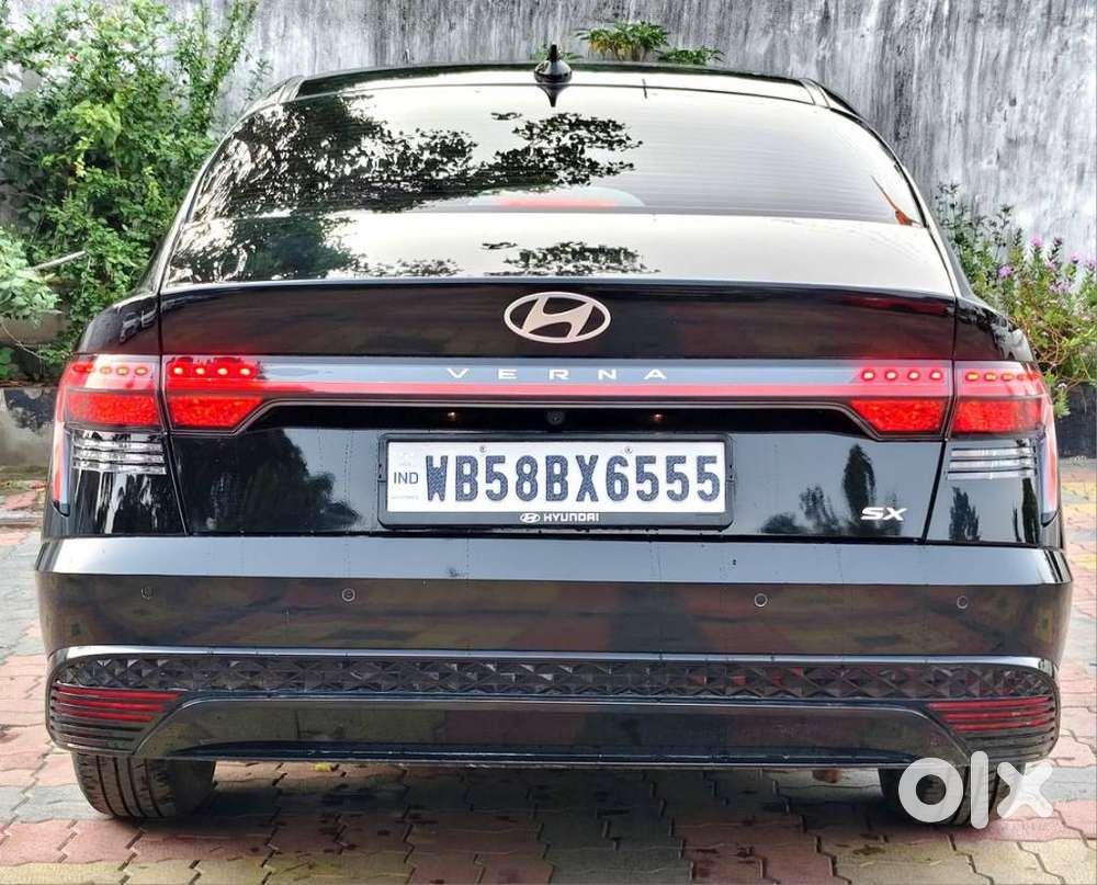 Hyundai Verna, 2023, Petrol