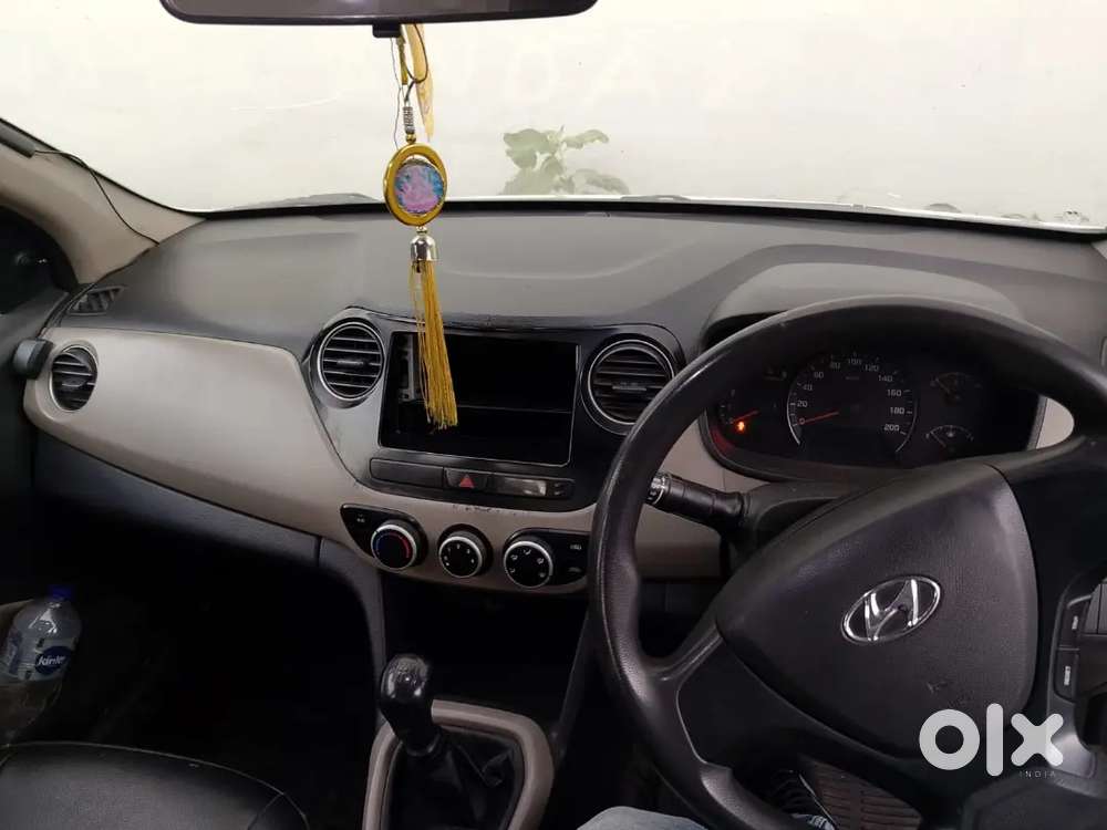 Hyundai Xcent 2016 Diesel 105000 Km Driven Well Maintained