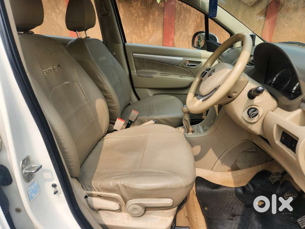 Maruti Suzuki Ertiga Zxi, 2015, Petrol