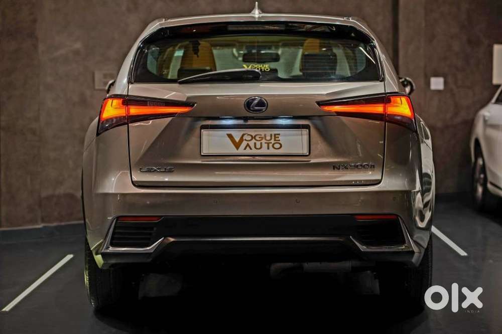 Lexus Nx 300h, 2019, Petrol