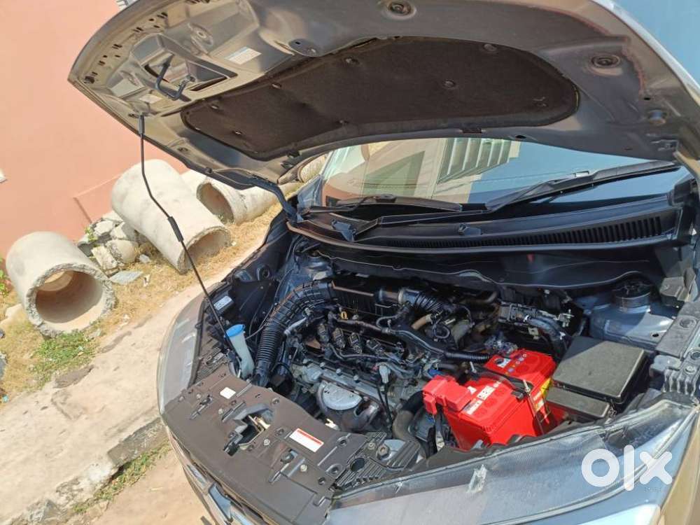 Maruti Suzuki Xl6 1.5 Alpha Mt, 2019, Petrol