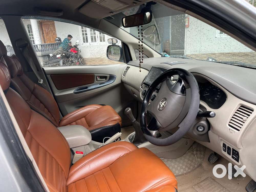 Toyota Innova 2.5 G (diesel) 7 Seater, 2012, Diesel