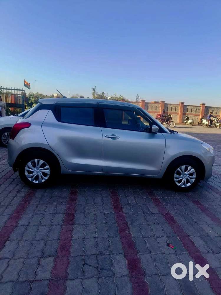 Maruti Suzuki Swift Lxi Optional-o, 2019, Petrol