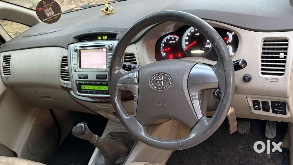 Toyota Innova 2.5 V 7 Str, 2014, Diesel