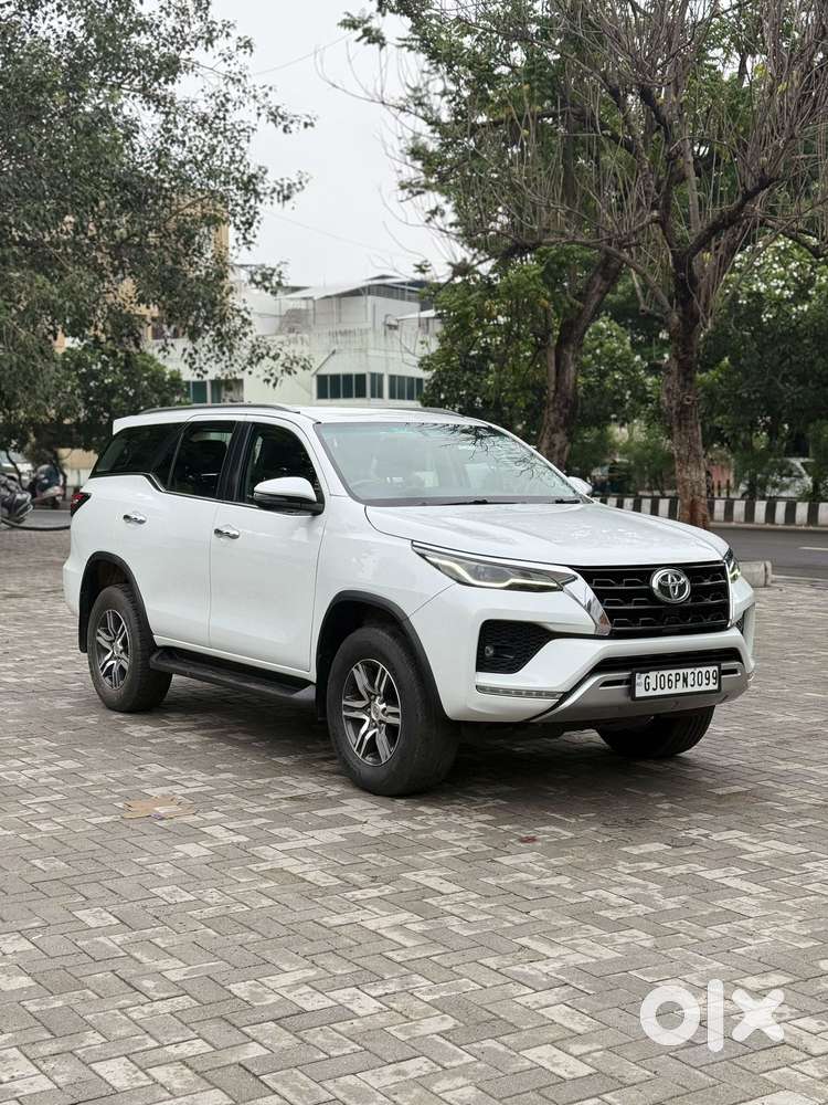 Toyota Fortuner 4x2 At 2.8 Diesel, 2023, Diesel