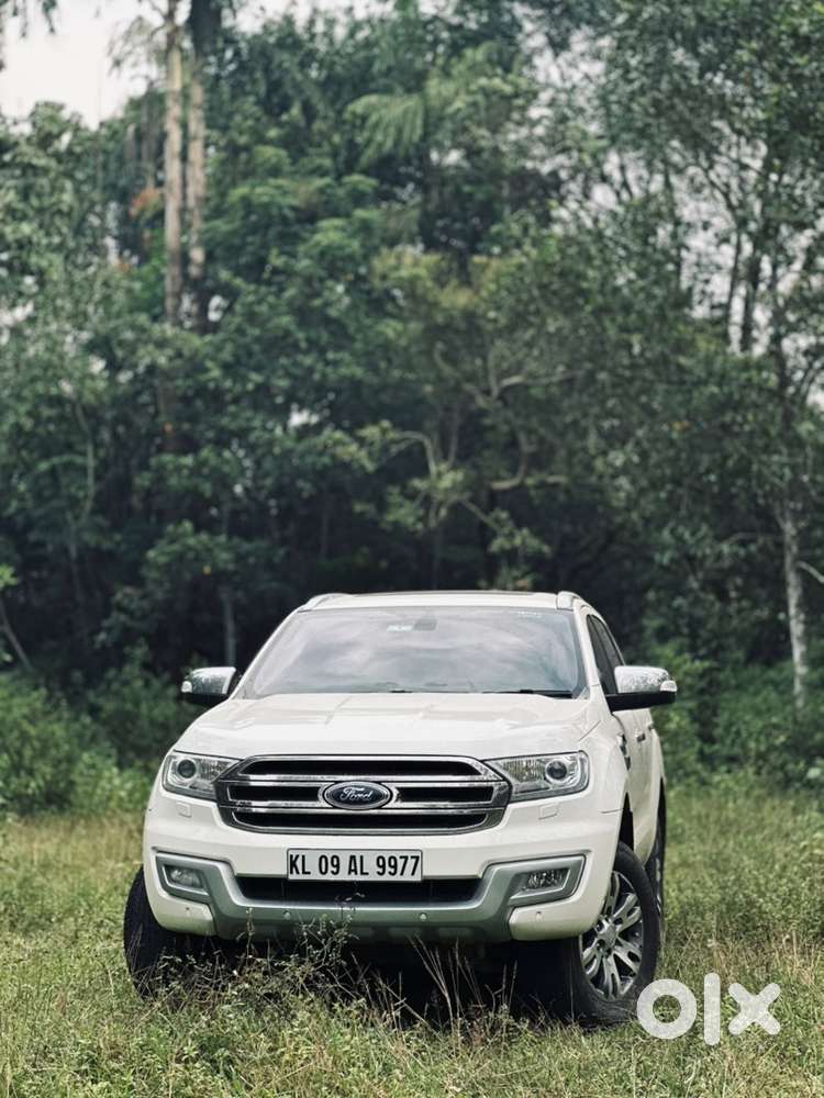 Ford Endeavour 2017 Diesel 135000 Km Driven