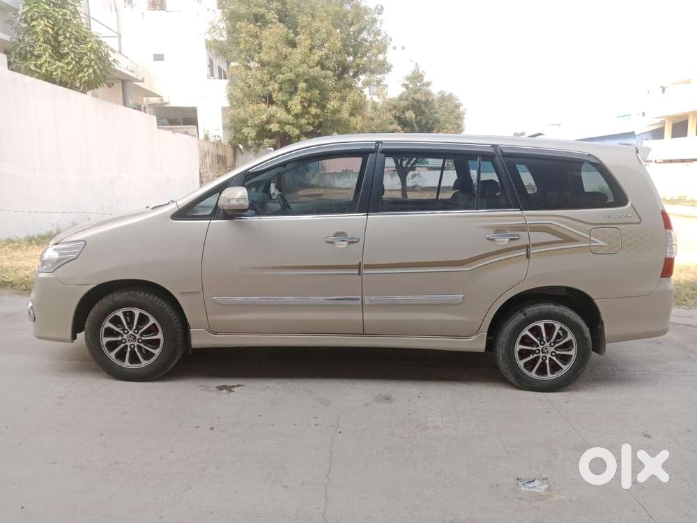 Toyota Innova [2013-2016] 2.5 V Diesel 7 Str, 2013, Diesel