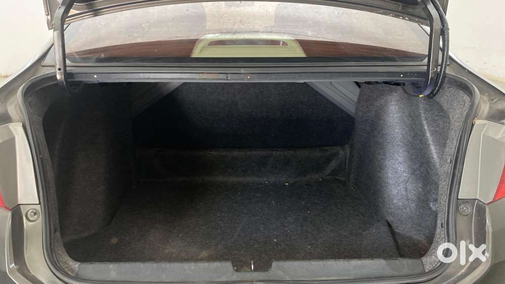 Honda City 1.5 V 5th Gen I-vtec Mt, 2022, Petrol