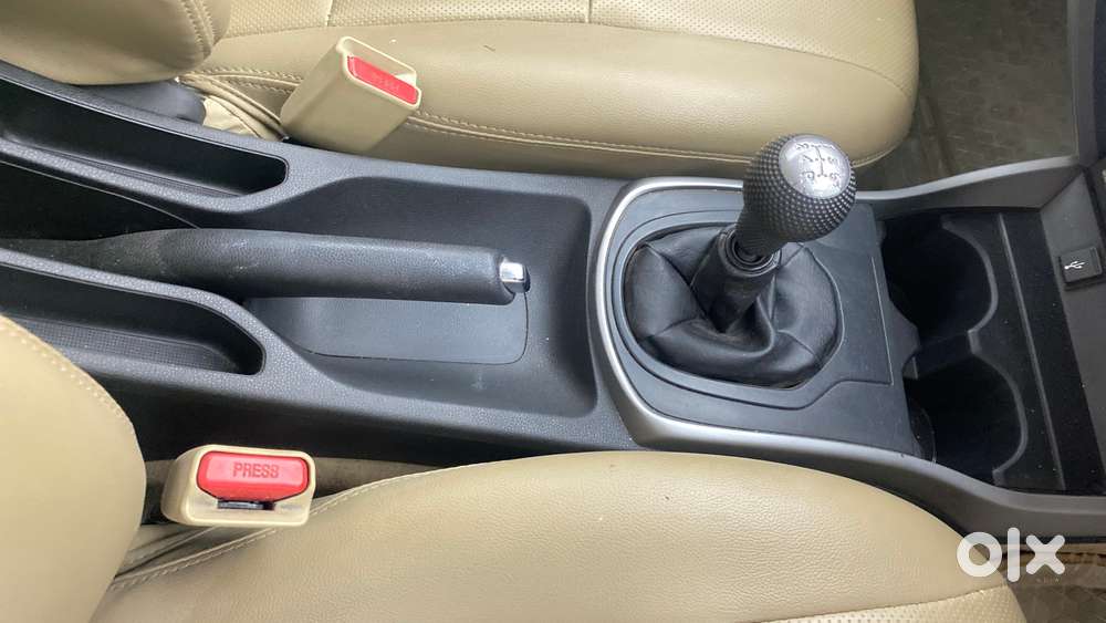 Honda City I-vtec V, 2018, Petrol