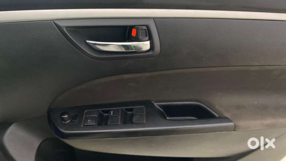 Maruti Suzuki Swift Vxi, 2017, Petrol