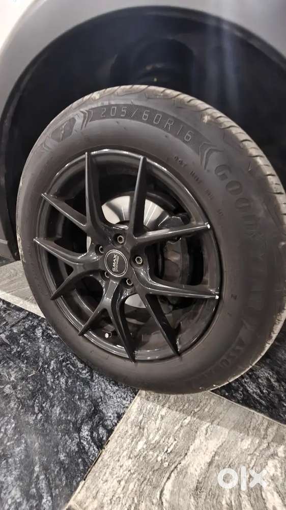 Volkswagen Taigun Highline Automatic Petrol