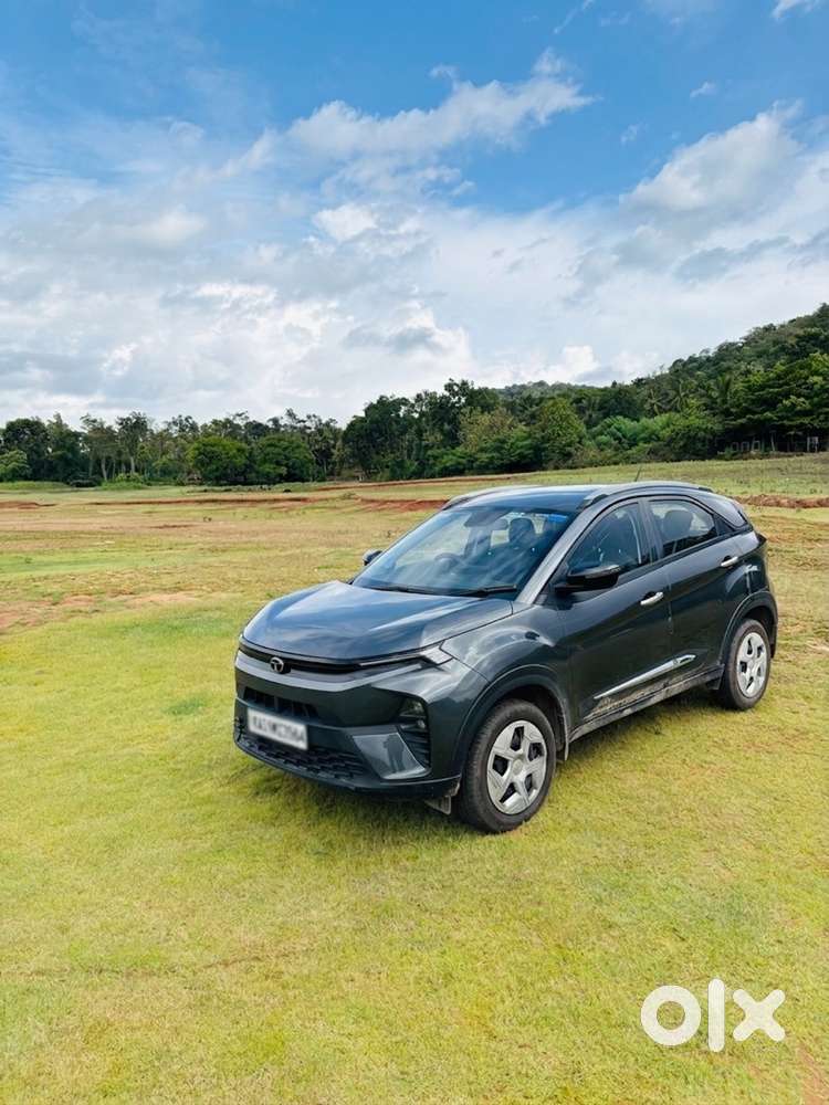 Tata Nexon Petrol Manual 2025, Brand New Condition